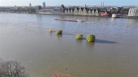 Schutzmaßnahmen gegen Hochwasser am Rhein - Lokalzeit aus Düsseldorf ...