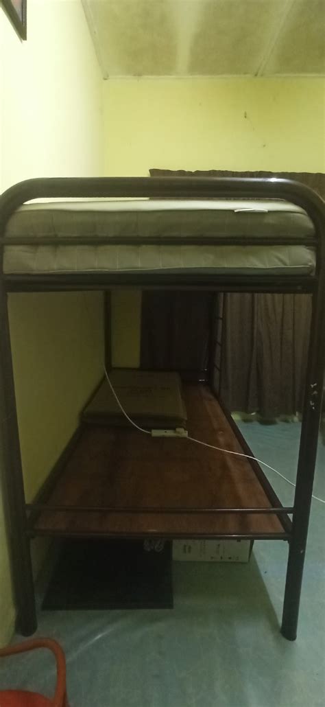 double decker bertingkat bed katil hostel asrama single bujang