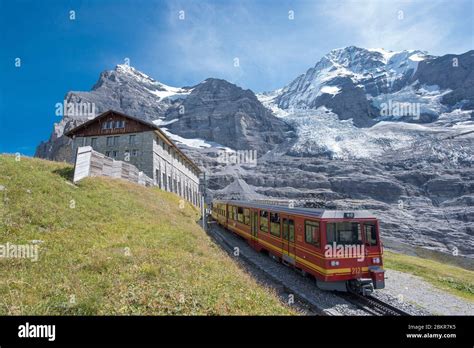 Schweiz Berner Oberland Interlaken Jungfrau Zug Zum Eigergletscher