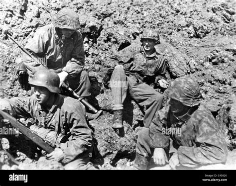 Soldiers Of The Ss Division Totenkopf On The Eastern Front 1943