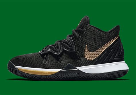 Nike Kyrie Black Metallic Gold Ubicaciondepersonascdmxgobmx