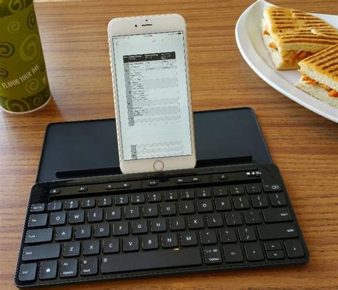 Microsoft Universal Mobile Keyboard Review