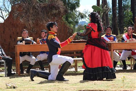 Libertador Simón Bolívar Y Su Entrada Triunfal A Cajabamba ~ Asi Es