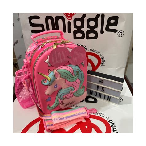 Ready Stock Smiggle Original Curved Hardtop Lunchbox With Strap