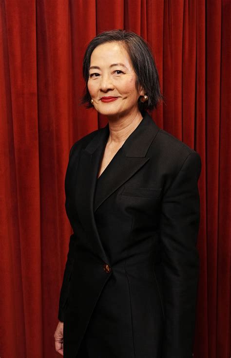 The rosalind hicks story features a shocking discovery about her father 4