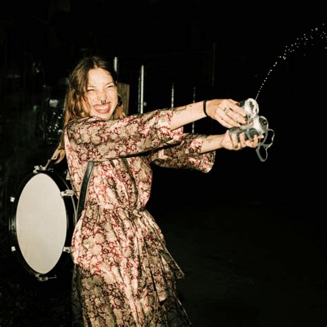 ALICE BRO INTRODUCES ONE LAST SONG BEFORE HER DEBUT ALBUM BLONDE À