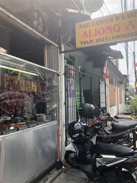 Nasi Campur Enak Banget Review Nanakoot Di Restoran Nasi Campur