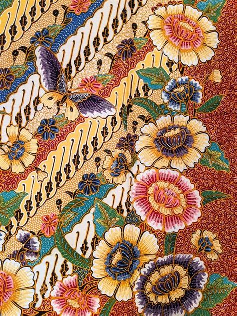 5 Motif Batik Flora Dan Fauna Yang Unik Dan Indah