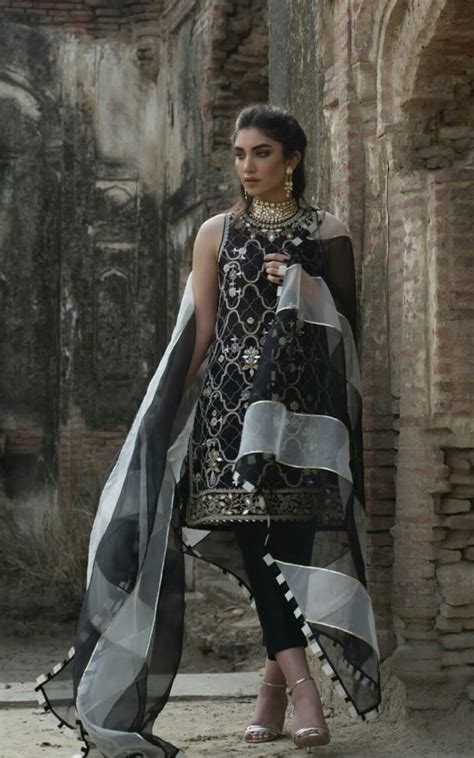 Misha Lakhani Pakistani Fashion Party Wear Pakistani Dresses Casual