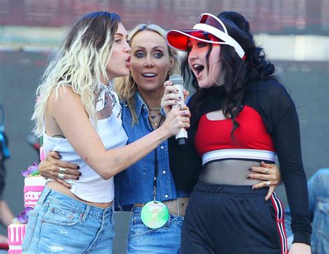 Star Tracks: Tuesday, May 16, 2017