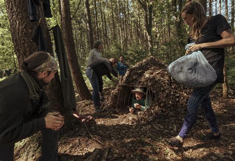 Primitief Overleven 1 Bosbeweging