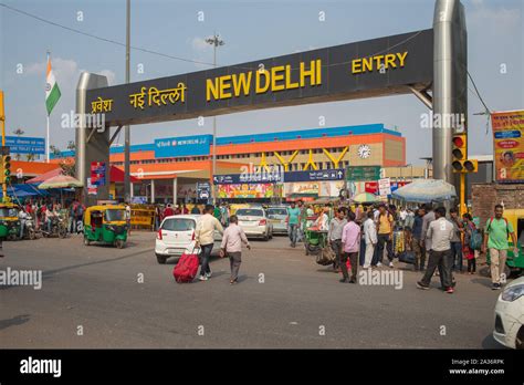 New delhi railway station hi-res stock photography and images - Alamy