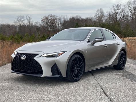 2023 Lexus IS Pictures: | U.S. News