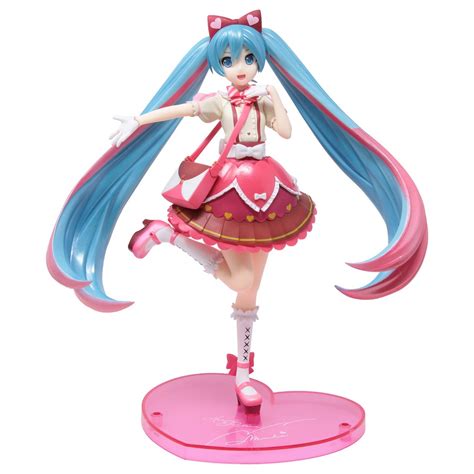 Sega Hatsune Miku Ribbon Heart Super Premium Figure Pink