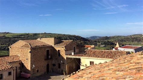 Se vuoi vedere il comune più agricolo della Sicilia ecco la località