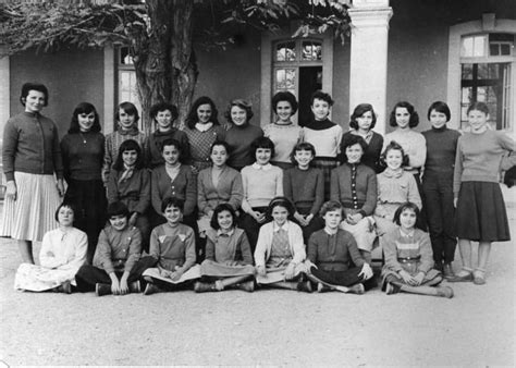 Photo De Classe Cm2 Fin Détudes De 1957 Ecole Primaire De Cadenet