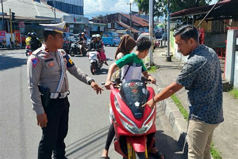 Hari Pertama Ops Patuh Samrat 2022 Polisi Tegur Ratusan Pelanggar Lalu