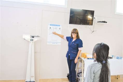 Comienza el programa de salud escolar en las escuelas públicas y