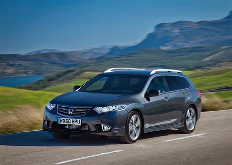 HONDA Accord Tourer specs - 2011, 2012, 2013, 2014, 2015, 2016, 2017 ...