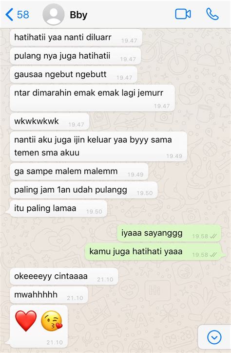 Pin Oleh Fariska Di Bbbbbb Sms Chat Wat Teks Lucu Teks