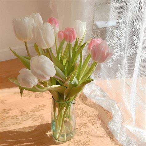 Tulips In Tulips In Vase Flower Aesthetic Tulips Tulips In