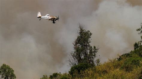 Minuto A Minuto Equipos De Emergencia Combaten Incendios En La Región