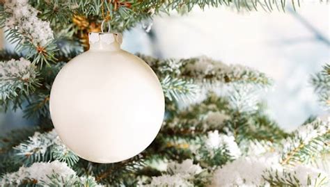 Come Decorare Lalbero Di Natale Bianco 5 Consigli Fai Da Te Interflora