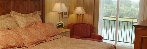 Photo Gallery: Rooms - Pike's Waterfront Lodge