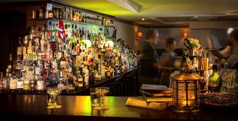 Top 10 Gin Bars In The Uk London Bars Best Bars London Gin Bar