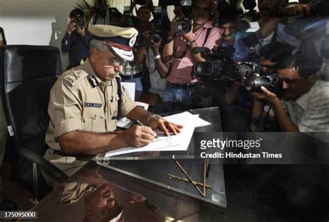 Bhim Sain Bassi Takes Over As Delhi Police Commissioner Photos And