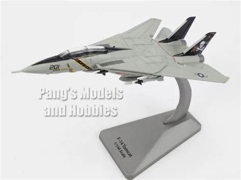 F 14 TOMCAT NAVY VF 84 Jolly Rogers USS Nimitz 1 144 Scale