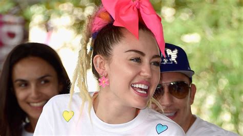 Miley Cyrus's Halloween Costume Is Straight Out of a Disney Movie ...