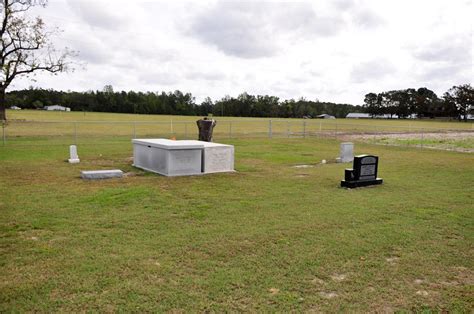 Pickett Family Cemetery em Beulaville North Carolina Cemitério Find