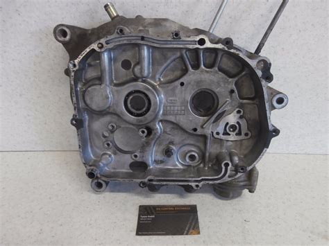 86 Suzuki Quadrunner LT125 LT 125 Genuine Engine Crankcase Motor Crank