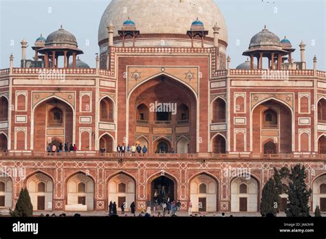 Humayuns Tomb Located In New Delhi India Stock Photo Alamy