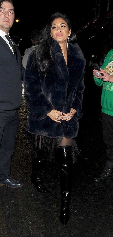 Nicole Scherzinger Sexy Big Boobs At Boulevard Theatre In London Hot Celebs Home