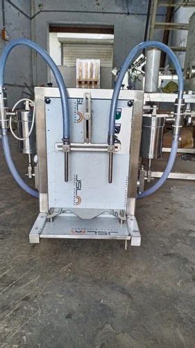 Semi Automatic Twin Head Liquid Filling Machine At Rs Semi