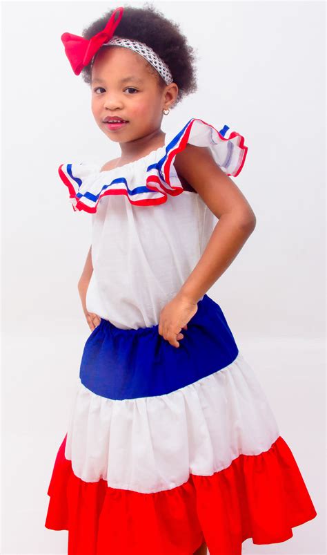 Fotos Gratis Persona Niña Ropa Sonriente Colores Vestir Contento Dominicano Disfraz