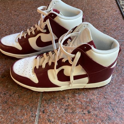 Nike High Dunk (maroon), worn a few times, creasing... - Depop