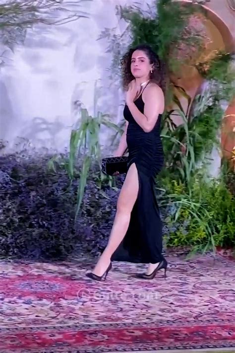 Sanya Malhotra Sexy Legs In Thigh Slit Dress