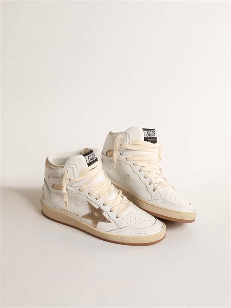 Sky Star In White Nappa Leather With Gold Metallic Leather Star And