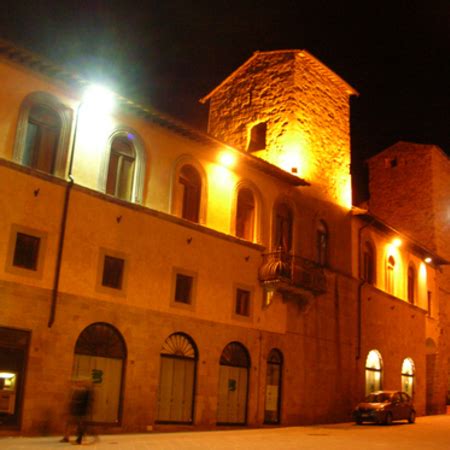 Sansepolcro Sillumina Di Meno Venerd Marzo Una Serie Di Iniziative