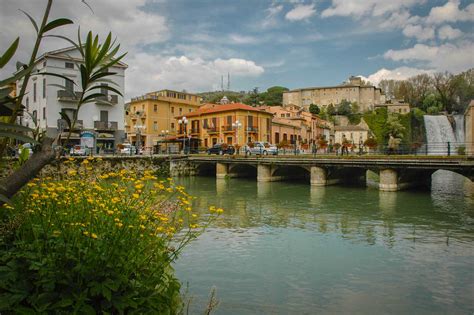 Isola Del Liri Una Meraviglia Unica Tra Natura Storia E Architettura