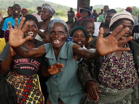 White Zimbabwean Farmers Return To Seized Land