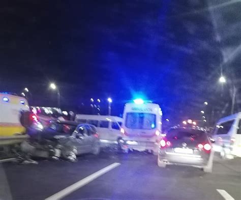 FOTO Accident rutier la intrarea în orașul Ialoveni trei persoane au