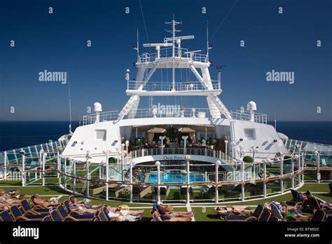 P And O P O Cruise Ship Azura Passengers Deck Decks Stock Photo Alamy