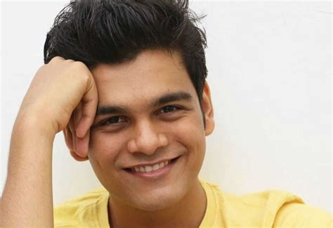 Bhavya Gandhi Wiki Biography Age Career Songs Girlfriend Images