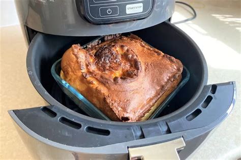 We Tried Jamie Oliver’s Easy Yorkshire Pudding Recipe In An Air Fryer