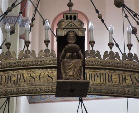 Himmlisches Jerusalem Leuchter Der Basilika St Godehard In Hildesheim