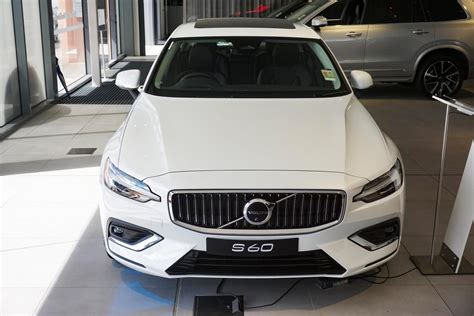 Demo 2023 Volvo S60 Ultimate B5 Bright 583806 Geelong VIC